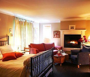Hotel La Camarine 3*